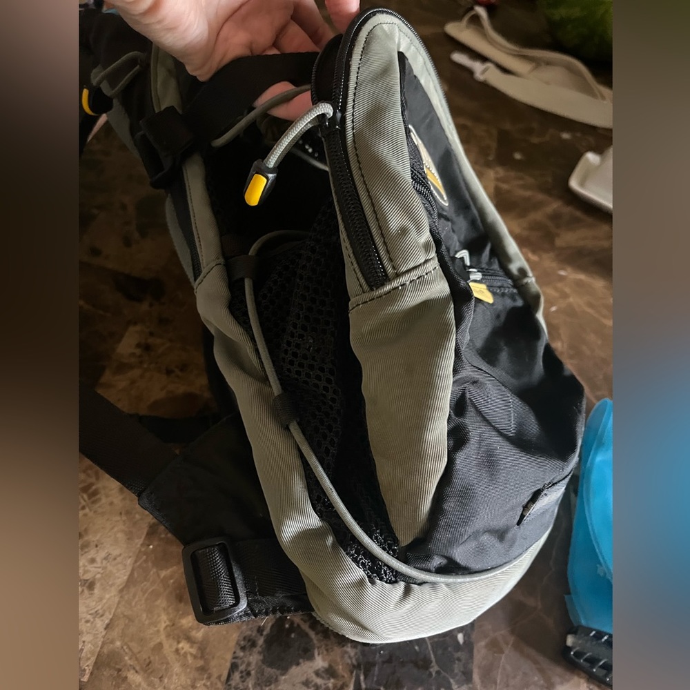 Camelbak - Picture 6 of 7